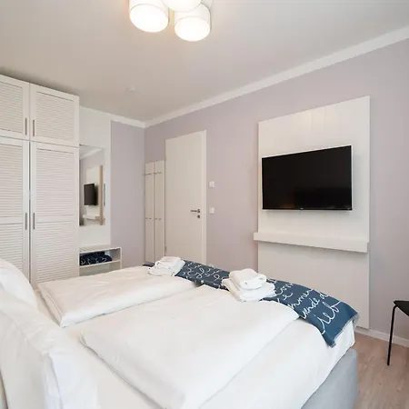 Apartment In Travemuende Mit Gemeinschafts-spa Lubeck